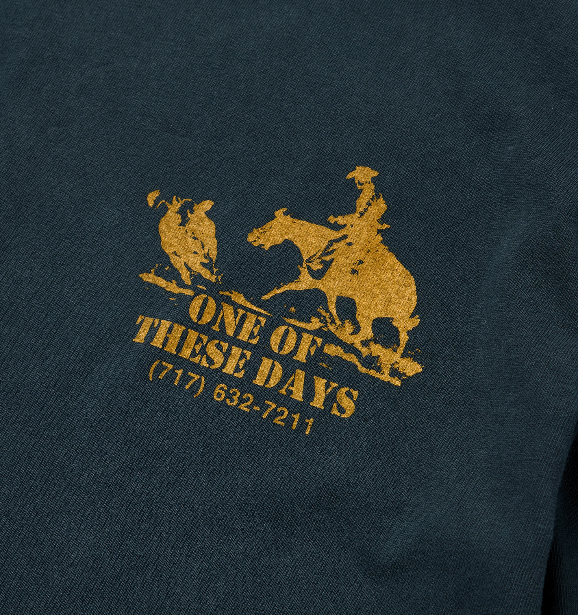 ROUND UP TSHIRT (MENS) - Image 3